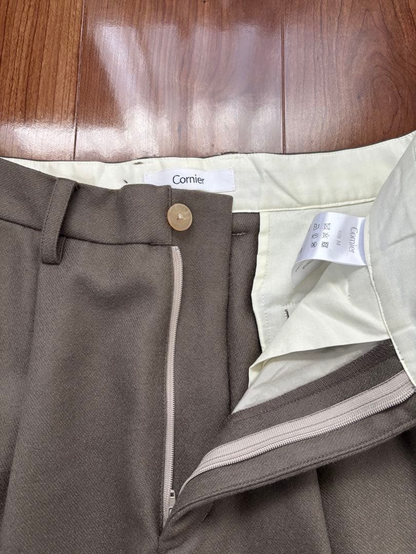 Cornier ウールカシミヤ ワイドスラックス