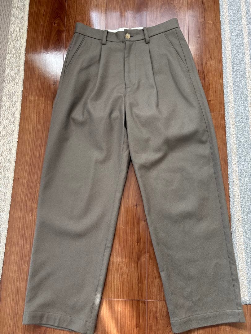 Cornier ウールカシミヤ ワイドスラックス