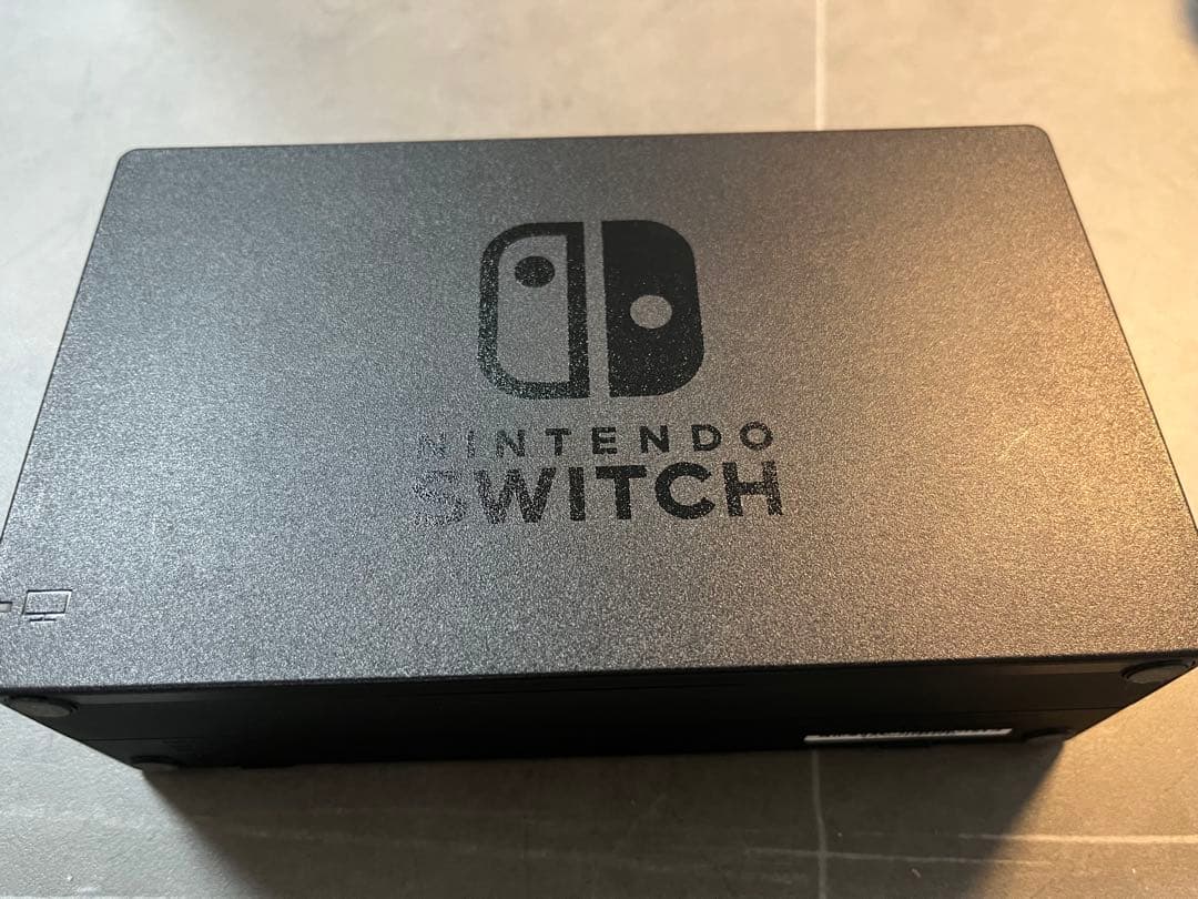 Nintendo Switch 本体　、プロコン、ケースのおまけ付き