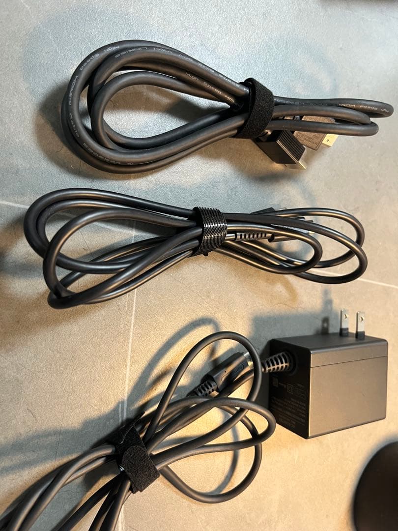 Nintendo Switch 本体　、プロコン、ケースのおまけ付き