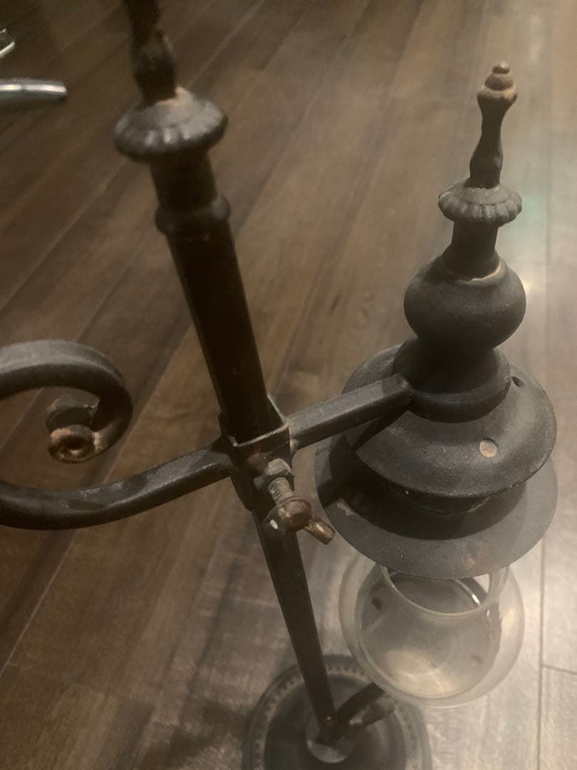 必見！！正体不明のアンティークランプ　ヴィンテージ　クラシック　ご覧下さい！！