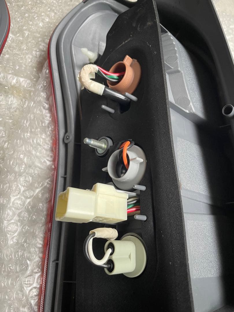 tkmトヨタ 160系 プロボックス サクシード テールランプ 電球付き