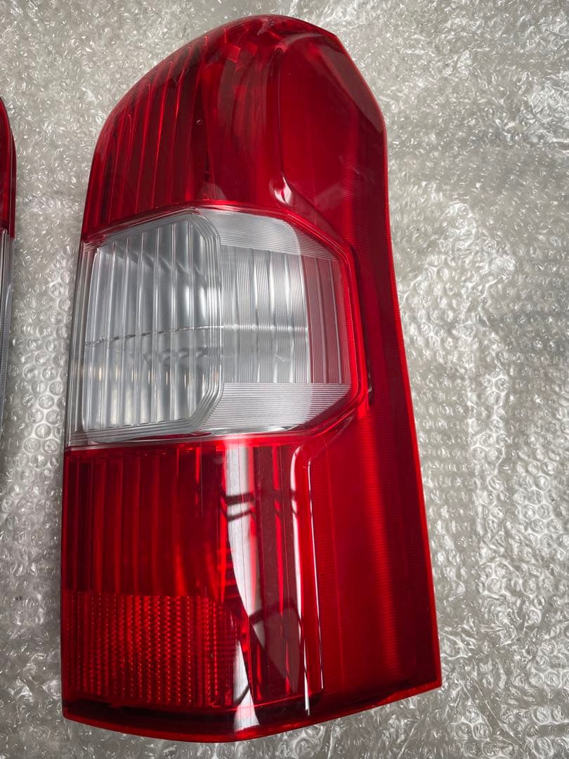 tkmトヨタ 160系 プロボックス サクシード テールランプ 電球付き