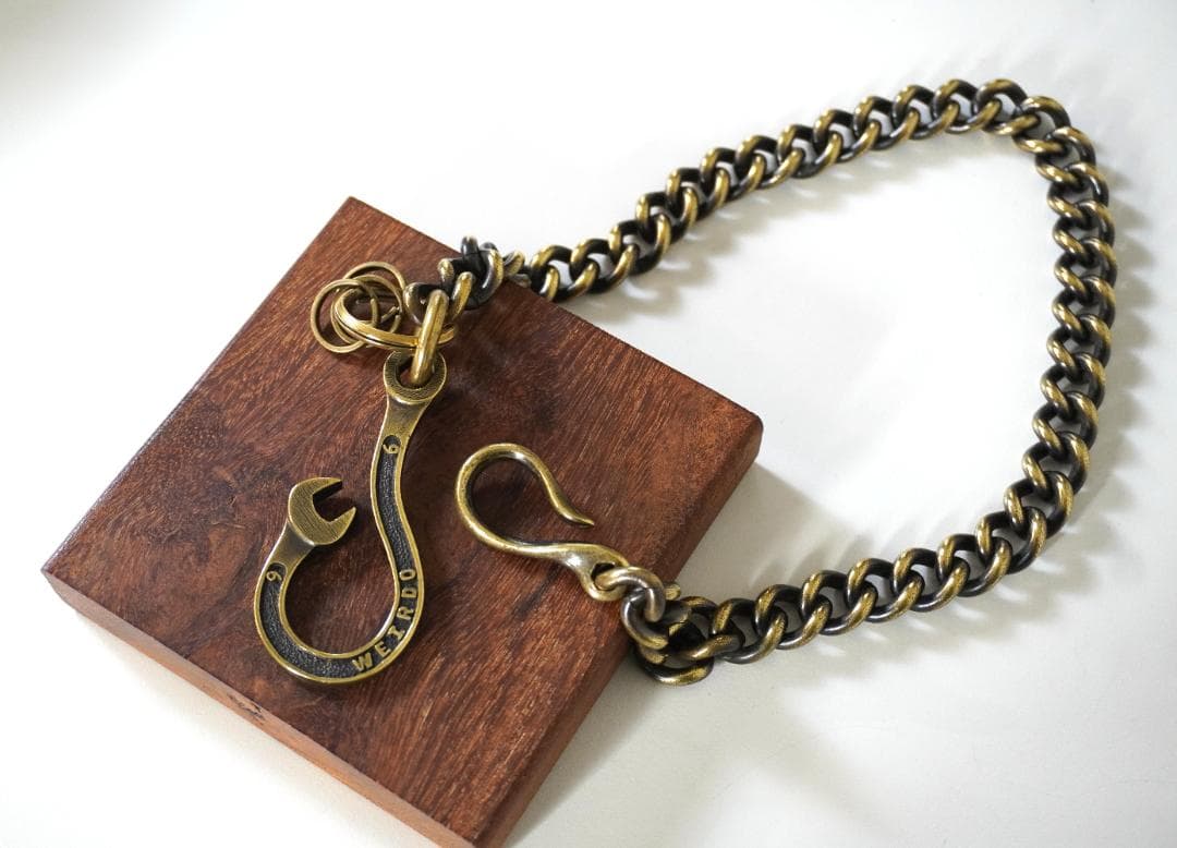 ◆WEIRDO◆ウィアード　　　ウォレットチェーン　　brass