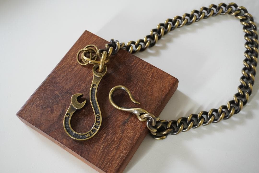 ◆WEIRDO◆ウィアード　　　ウォレットチェーン　　brass