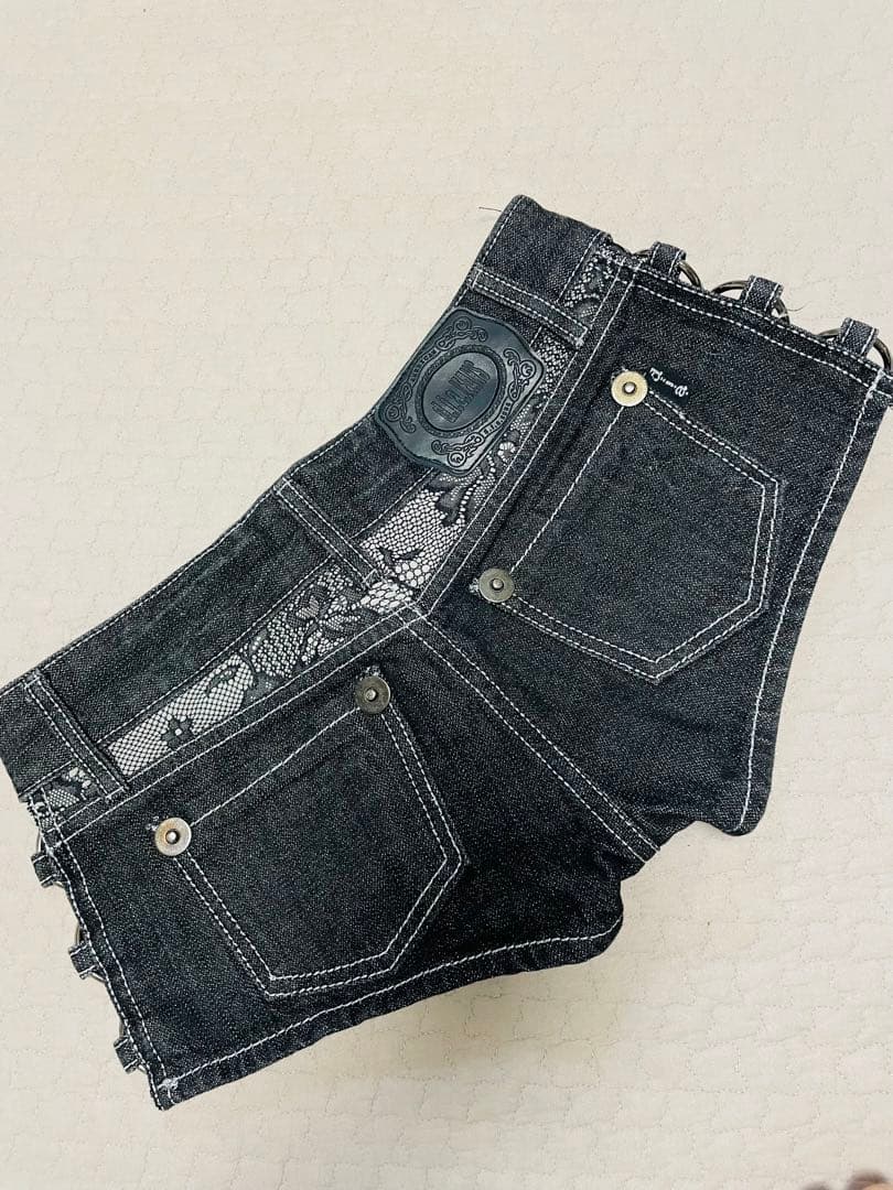 d.i.a jeans ダークデニム レース サイドリングショートパンツ
