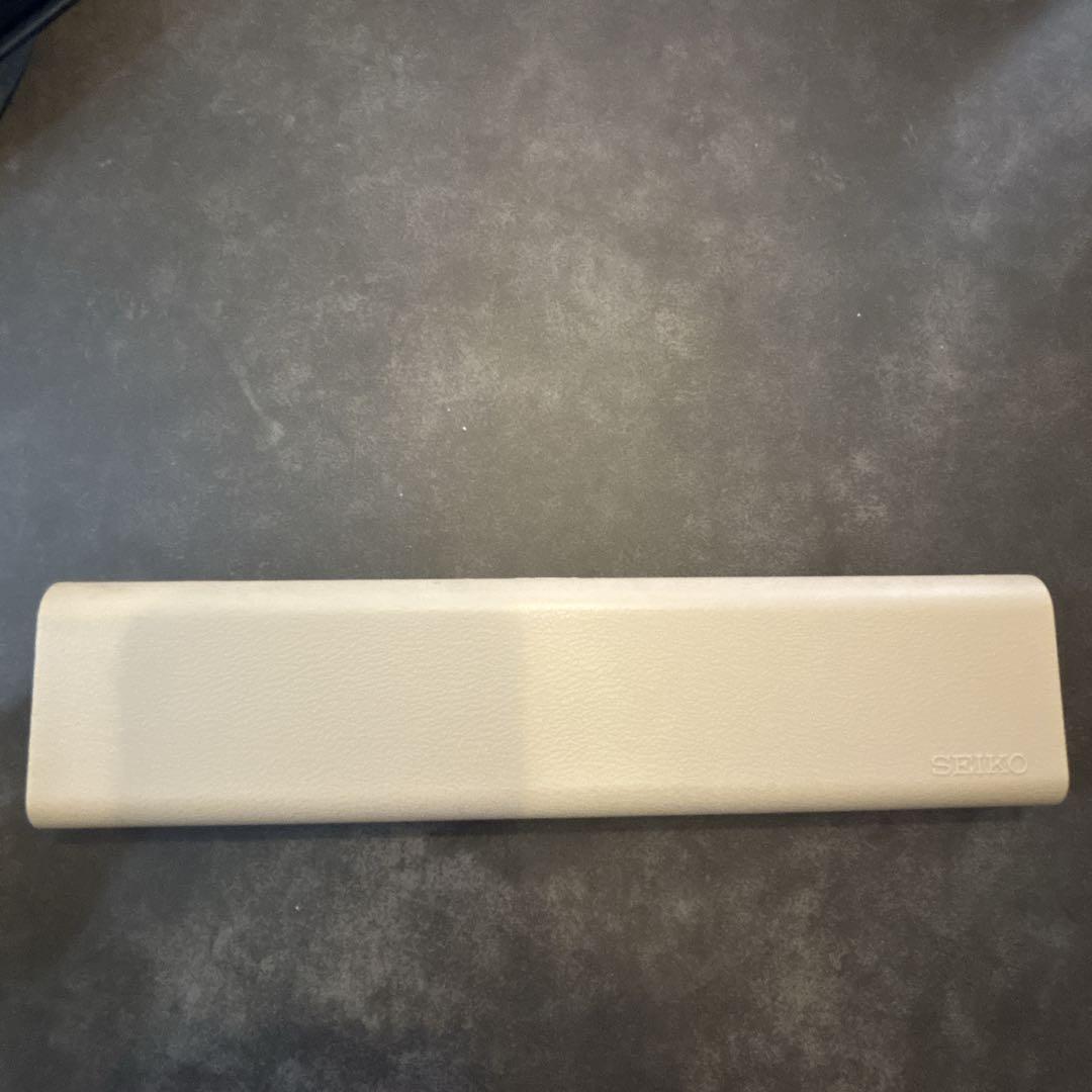 未使用　SEIKO　セイコー　エクセリーヌ　ダイヤベゼル　シェル文字盤