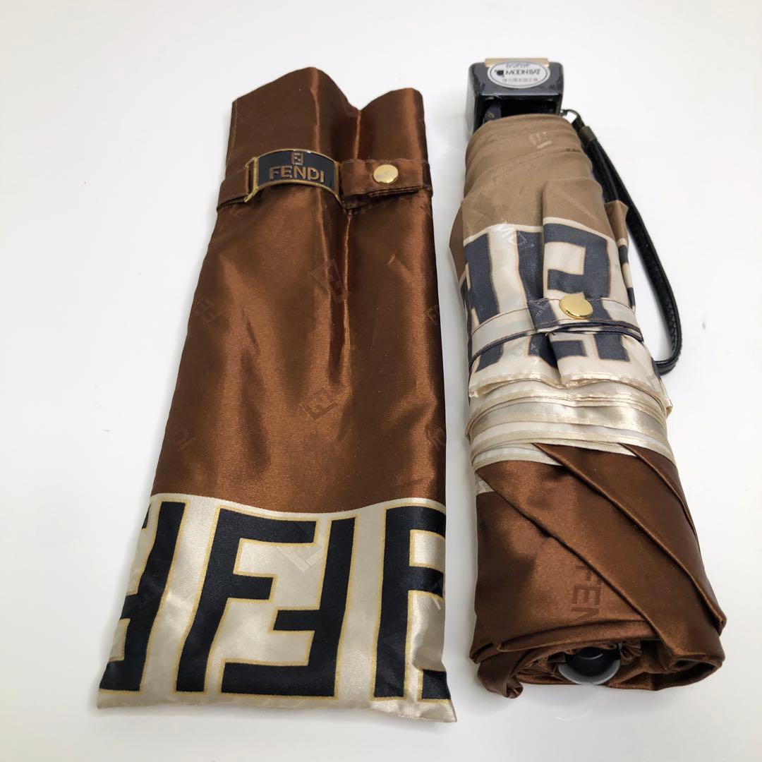 【美品】FENDI フェンディ　折りたたみ傘　ズッカ柄　ブラウン