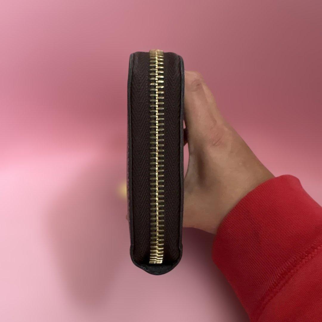 ルイヴィトン モノグラム柄 ラウンドファスナー 長財布【極美品】