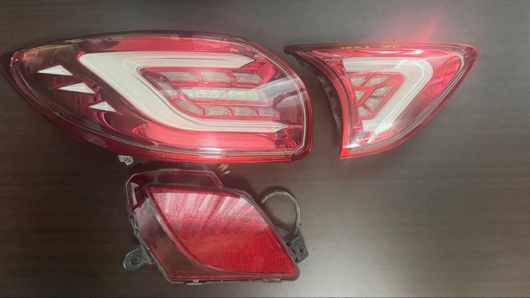 cx5 テールランプ