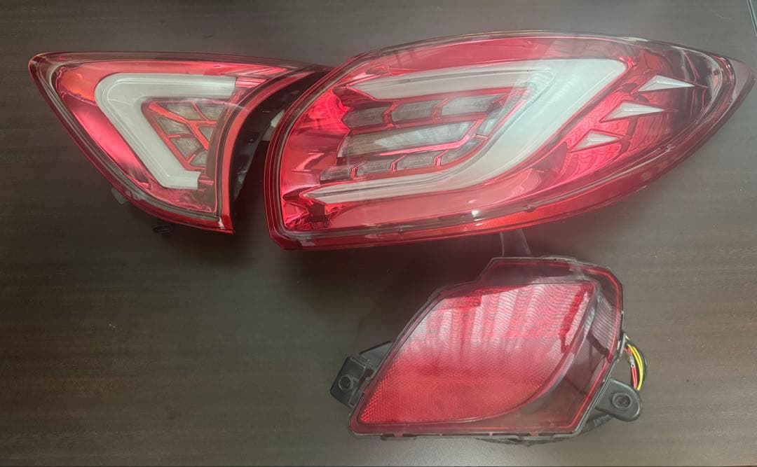 cx5 テールランプ