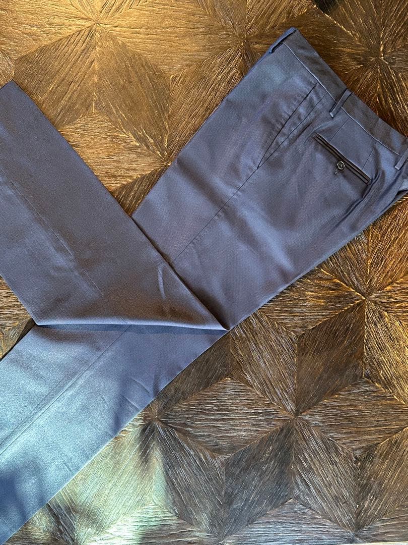 DOLCE & GABBANA スーツ　48