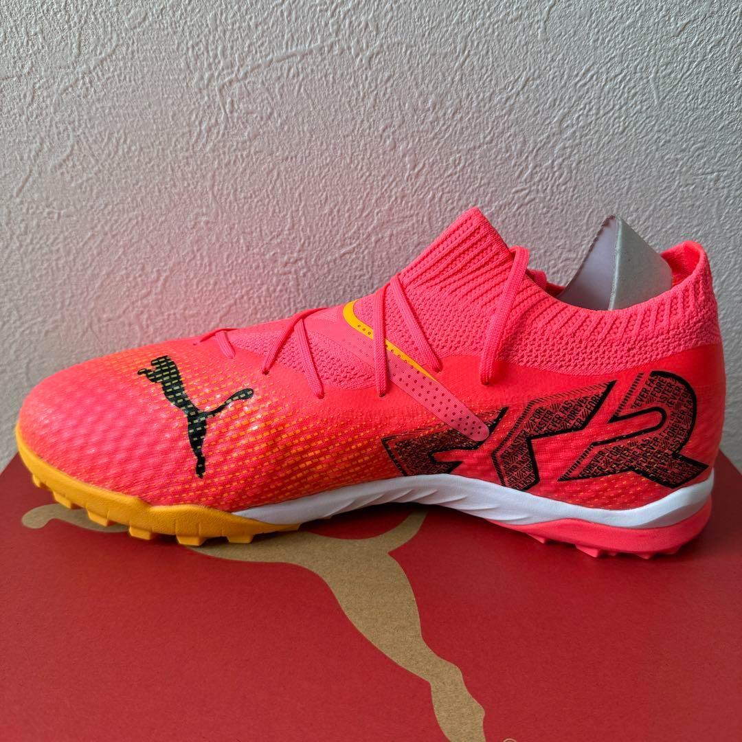 新品　PUMA フューチャー 7 プロ CAGE サッカー　トレシュー　28cm