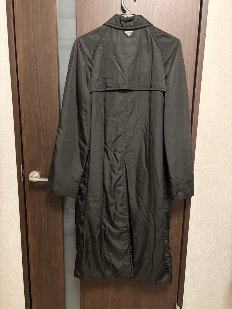 【PRADA】 ナイロンコート