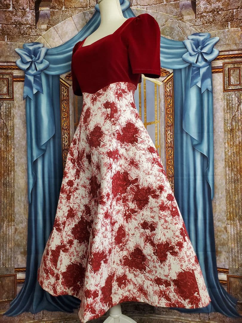 M【新品インポートセレクト】ベロアジャガードクラシカルドレス冬ドレス赤 演奏会