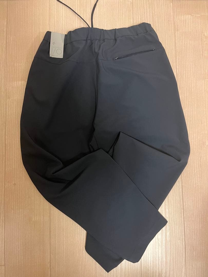 U*a様 デサントオルテライン TECH セットアップJACKET&PANTS