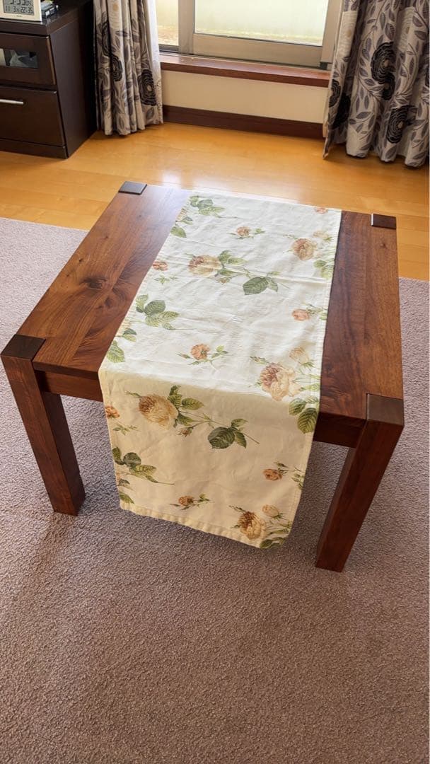 葉山家具　ソファテーブル