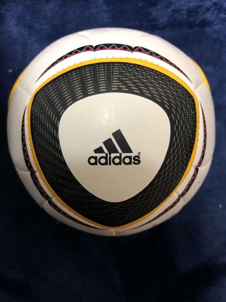 2010年　サッカー　レプリカボール