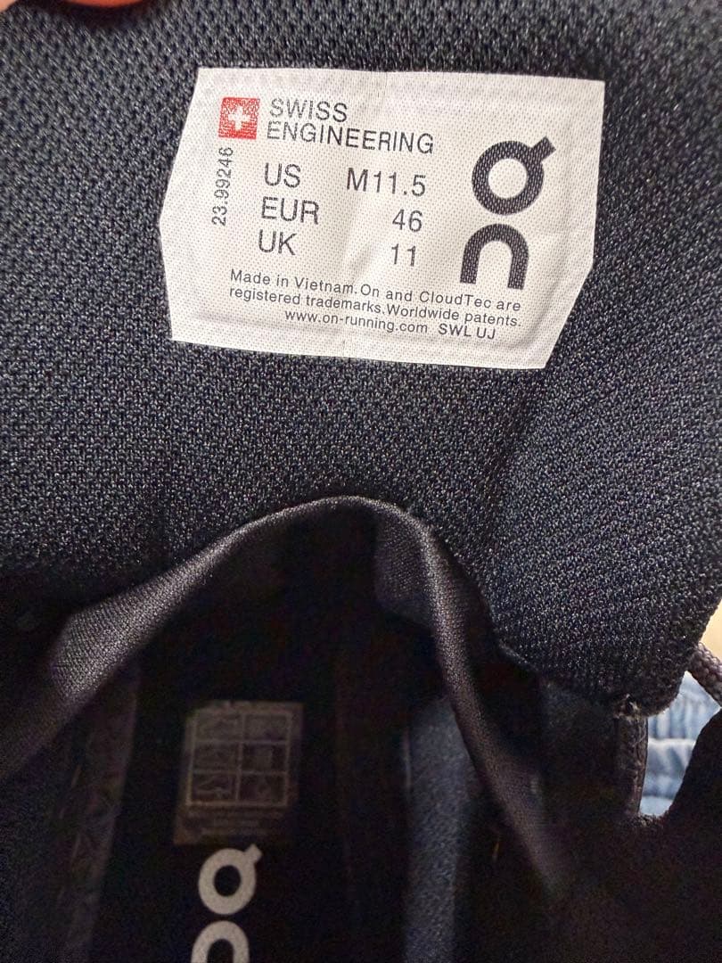 オン Cloudrock Waterproof ブーツ サイズ 29.5cm