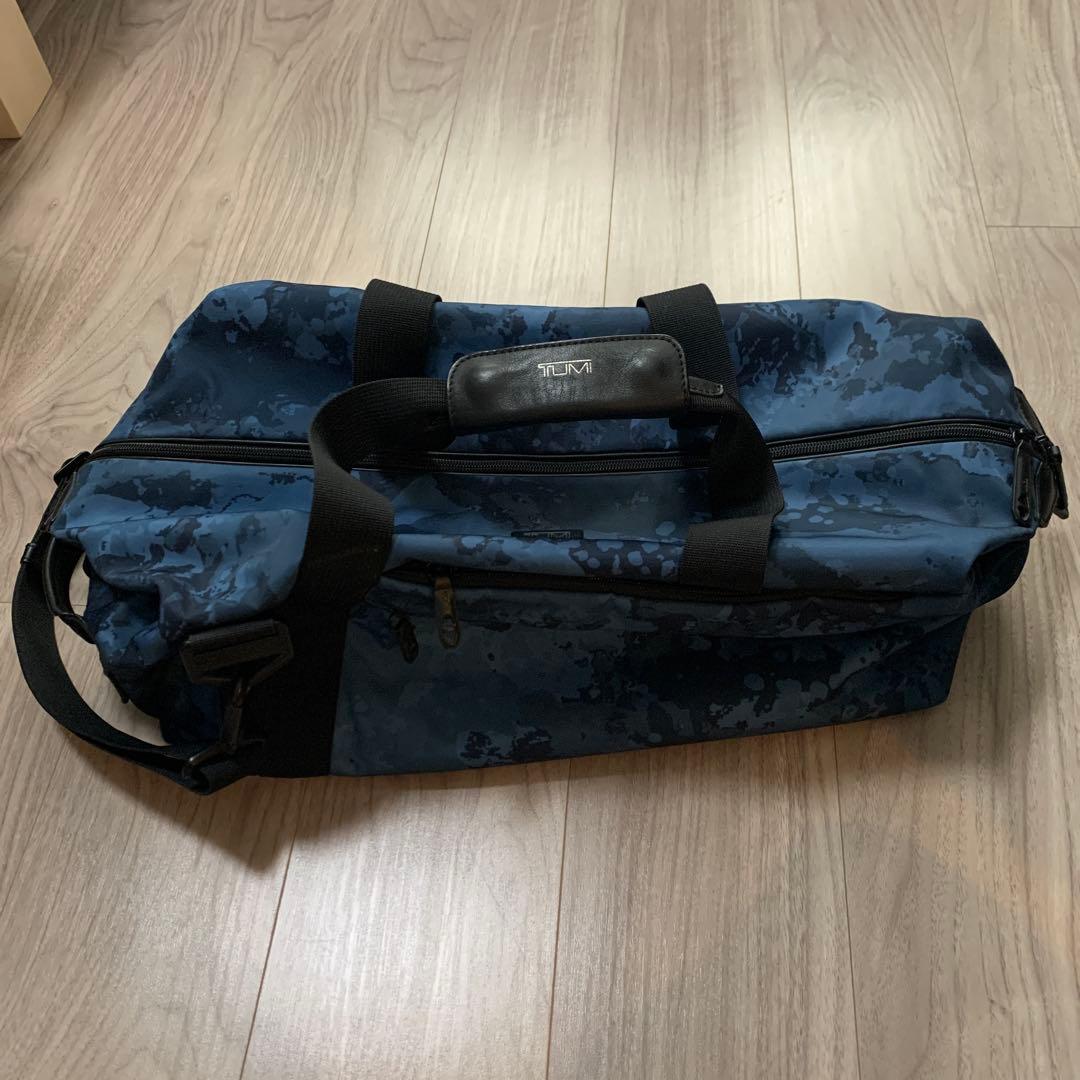 TUMI ボストンバッグ TAHOE