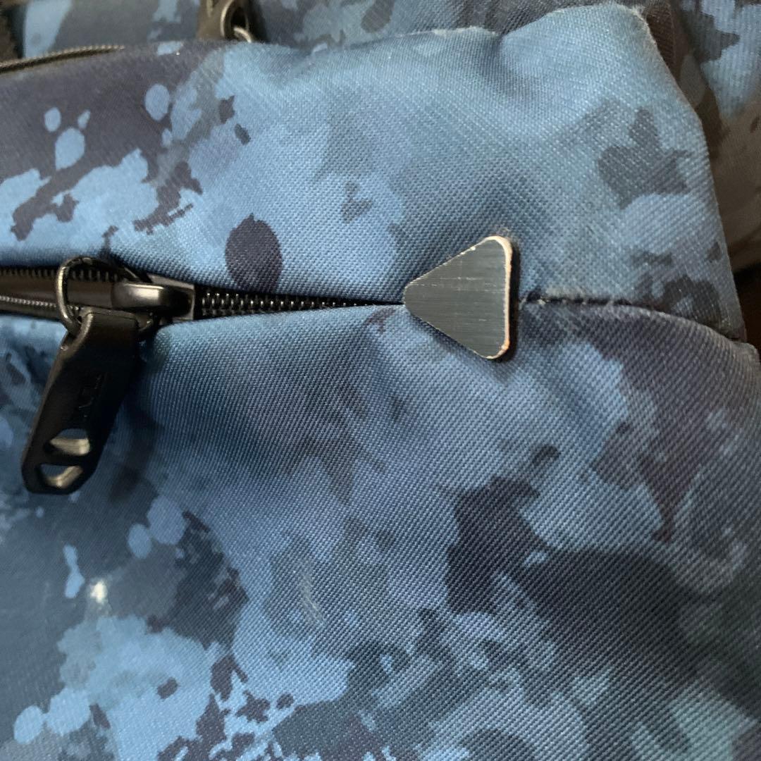 TUMI ボストンバッグ TAHOE