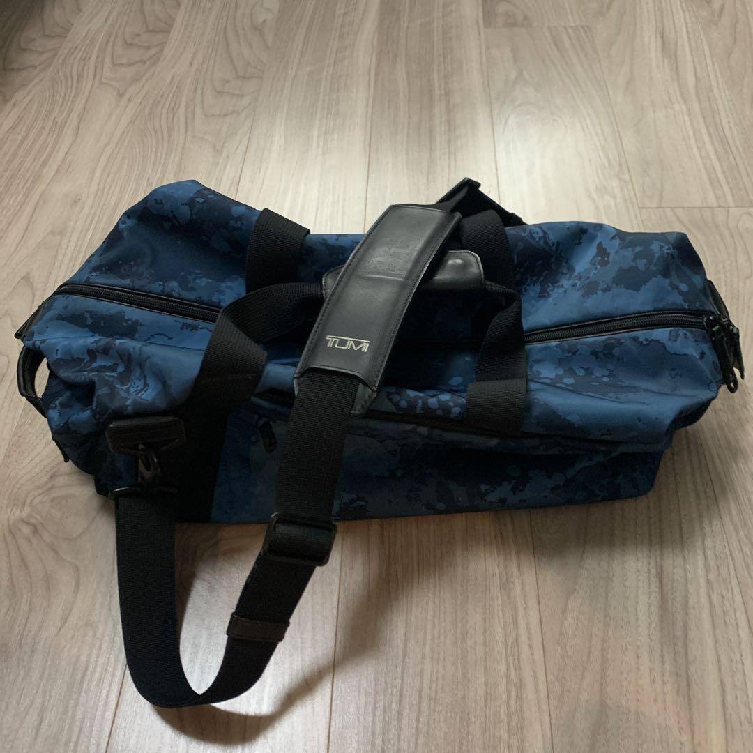 TUMI ボストンバッグ TAHOE