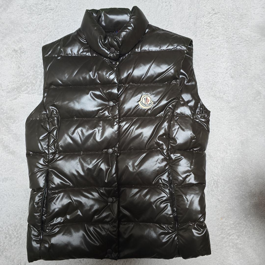 あやちゃんfanMONCLERモンクレール茶色ダウンベストGHANA