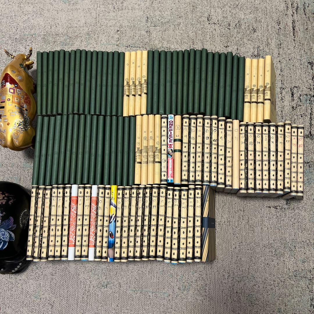 【美品】ワンピース　1〜106巻 100巻 特典イラストカードつき