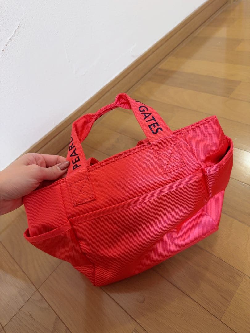 PEARLY GATES 濃いめのピンクトートバッグ