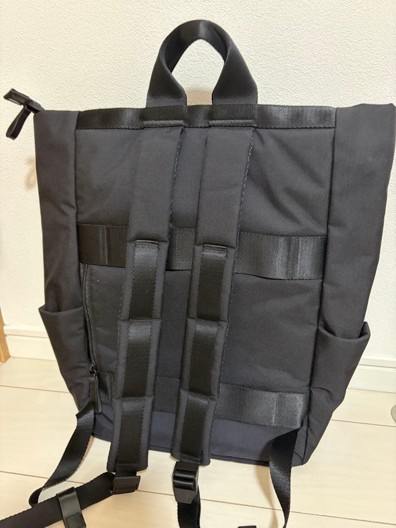 美品　MILESTOミレスト STLAKT バックパック　ブラック Lサイズ