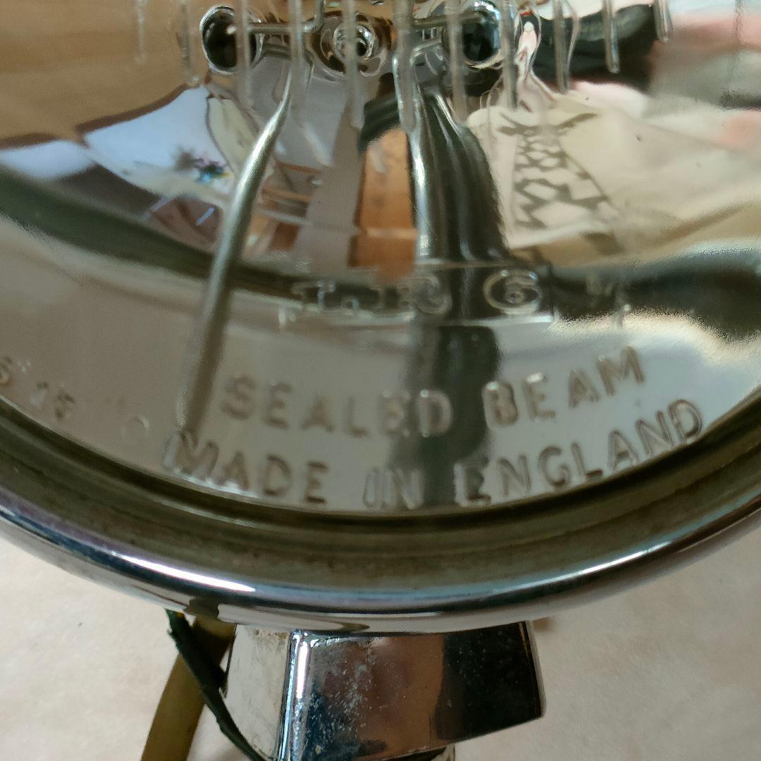 フォグランプとスポットランプのペア