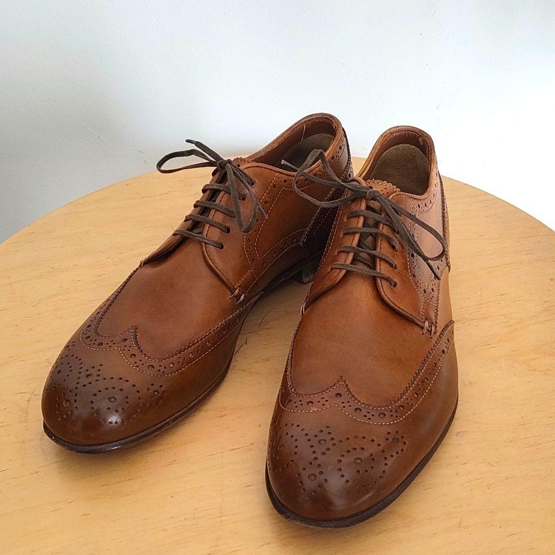 セルジオロッシ　ブラウン レザー ウィングチップ ドレスシューズ　レザーソール