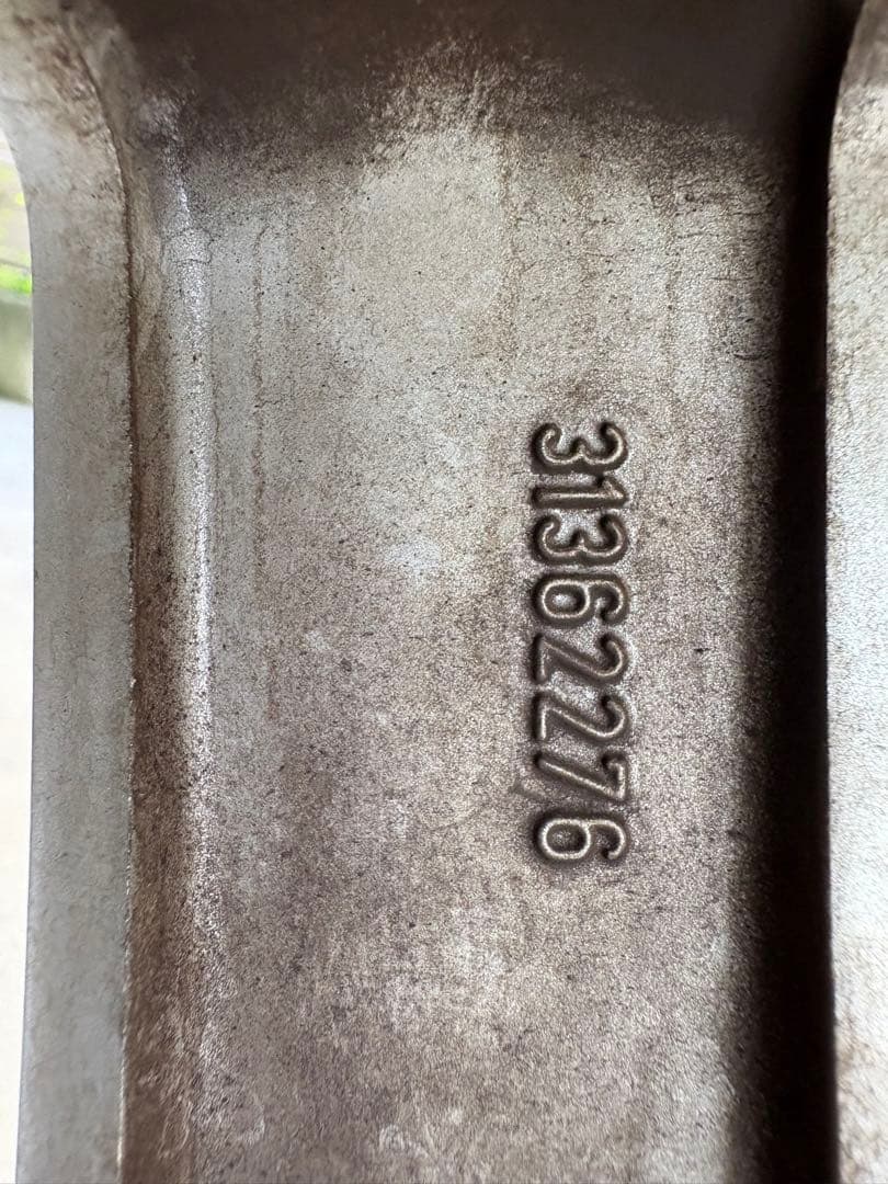 ボルボ　xc90 純正ホイール