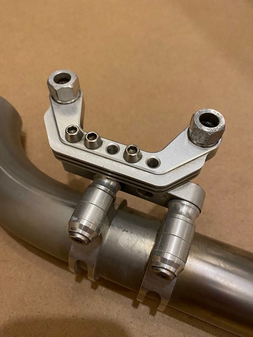 SR400 ボアエース　エアダクト