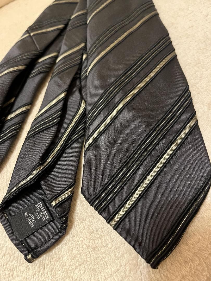 Atto Vannucc アットヴァンヌッチ セッテピエゲタイ・未使用品