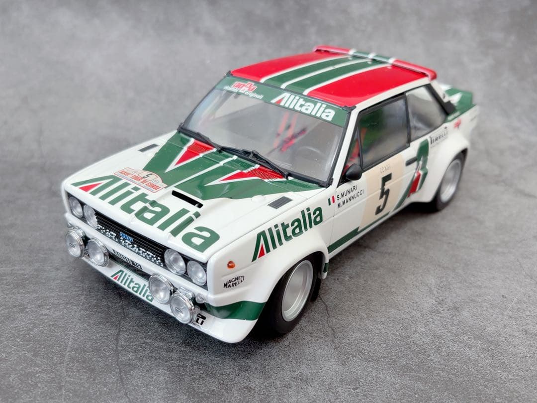 ミニカー KYOSHO 1/18 Fiat 131 Abarth Rally