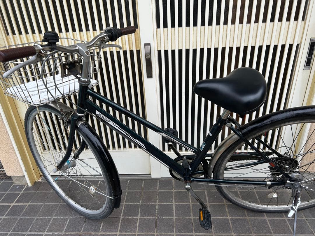 ノーパンクタイヤ　CHACLE シティサイクル 前カゴ付き　27インチ　引き取り