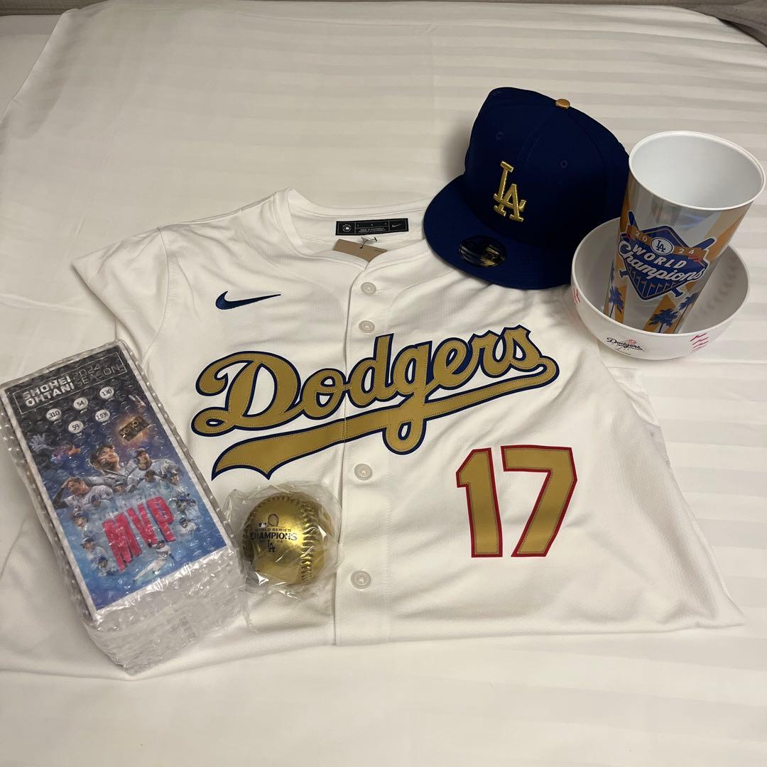 ロサンゼルス・ドジャース 大谷翔平選手　記念グッズ セット