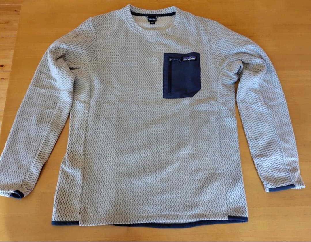 パタゴニア　R1クルー　フリース　Ｍ　美品