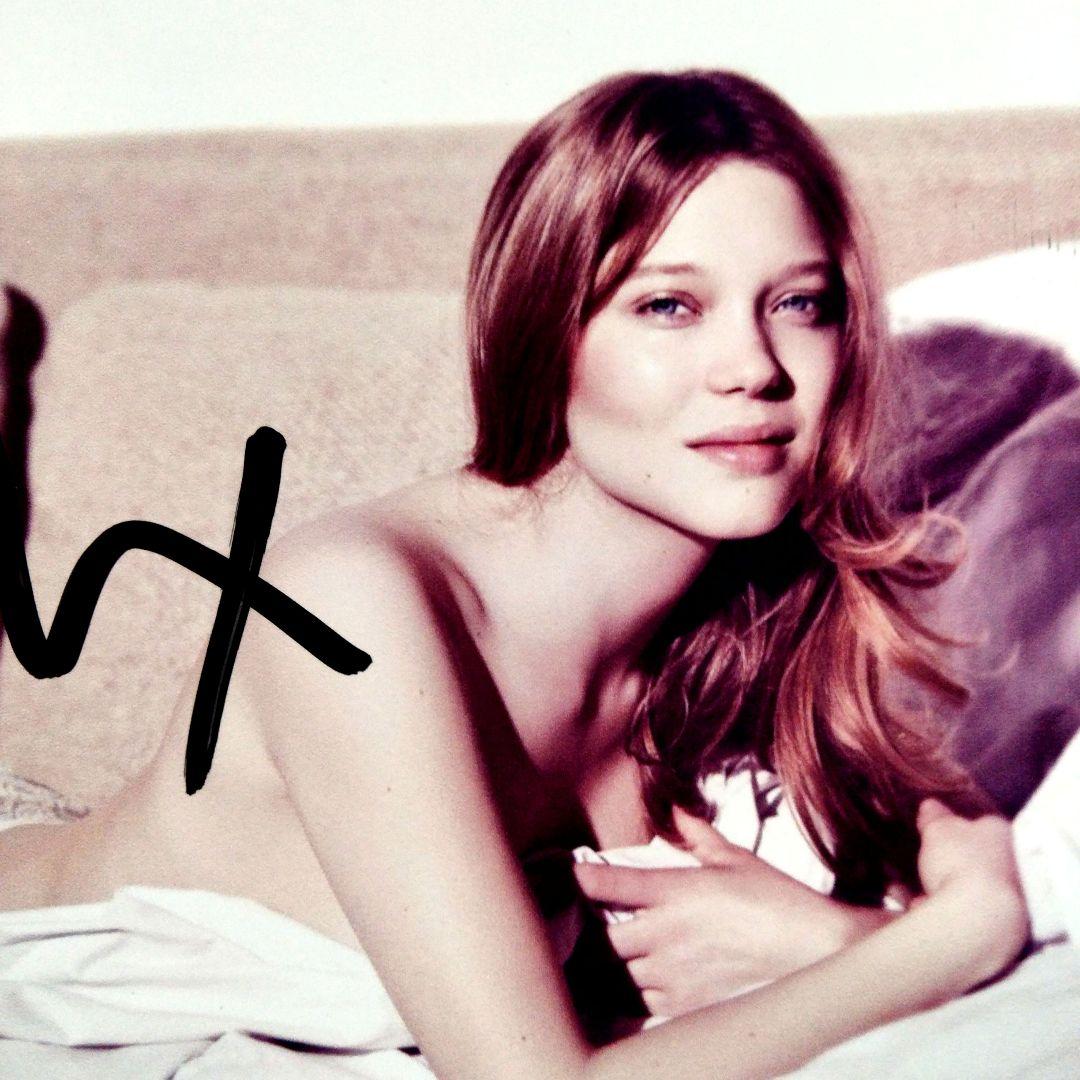 セール中…レア・セドゥ直筆サイン入り2Lサイズ写真Léa Seydoux