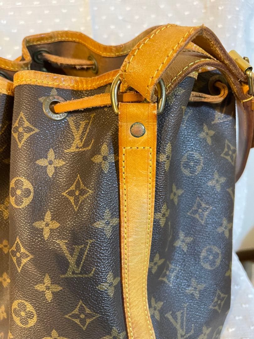 ルイヴィトン Louis Vuitton LV プチノエ　モノグラム　ショルダー