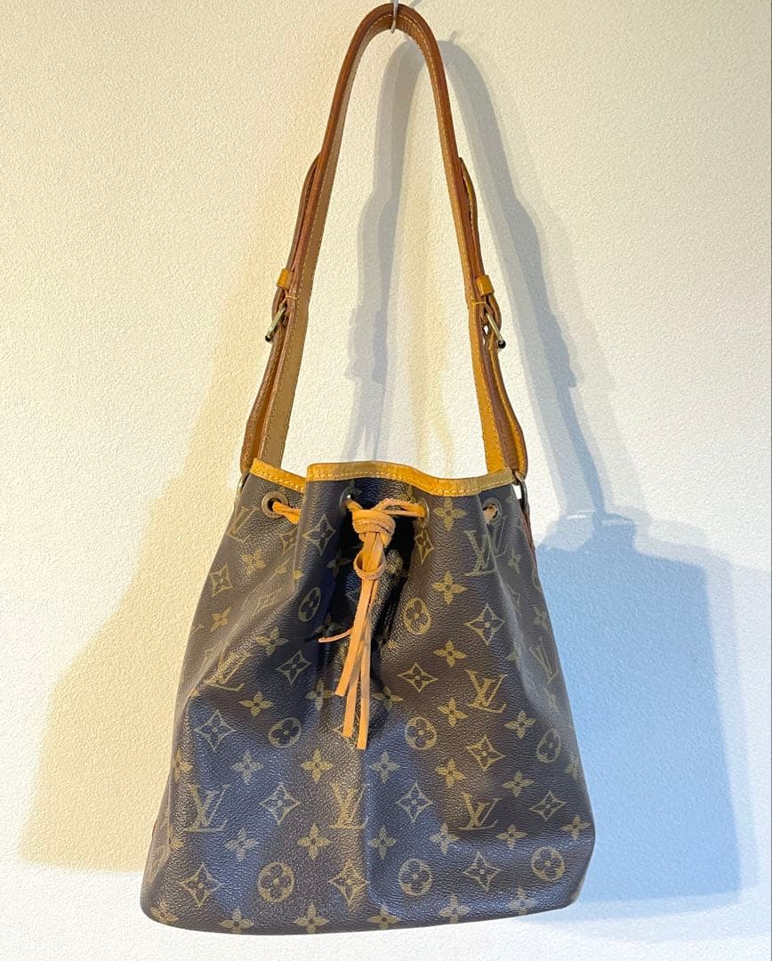 ルイヴィトン Louis Vuitton LV プチノエ　モノグラム　ショルダー