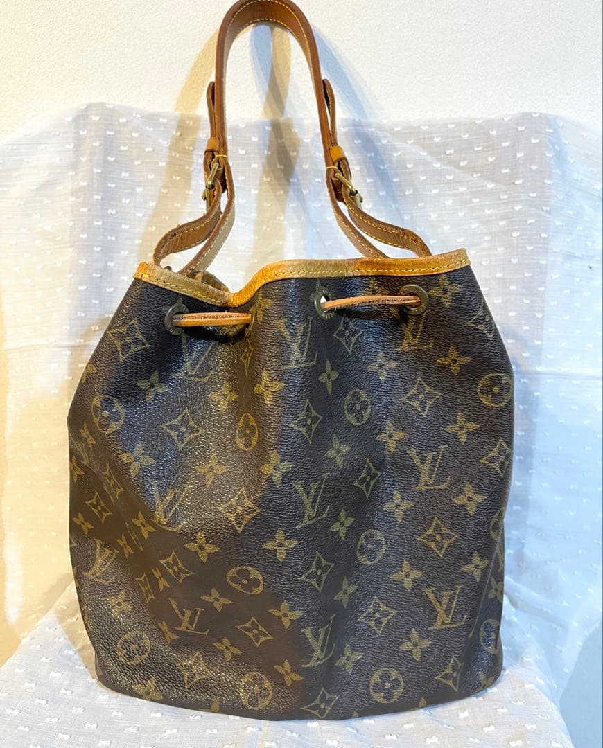 ルイヴィトン Louis Vuitton LV プチノエ　モノグラム　ショルダー
