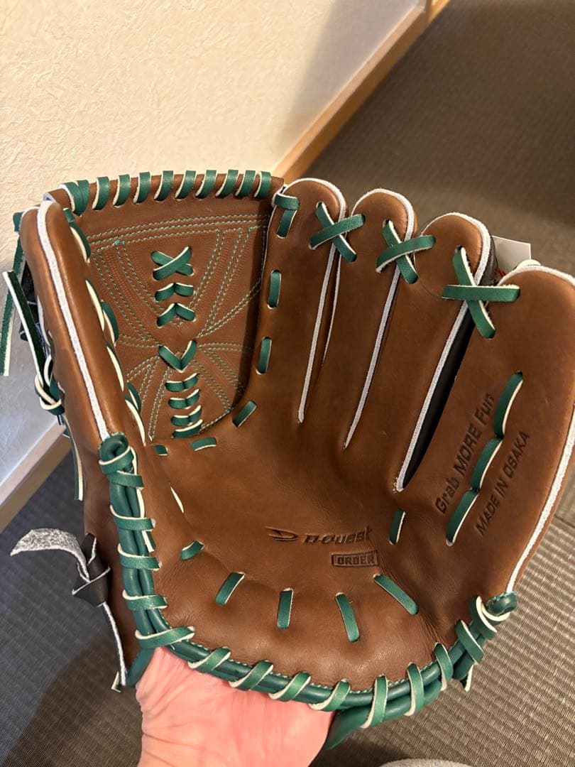 ディークエスト　オーダー　軟式投手用グラブ　新品未使用