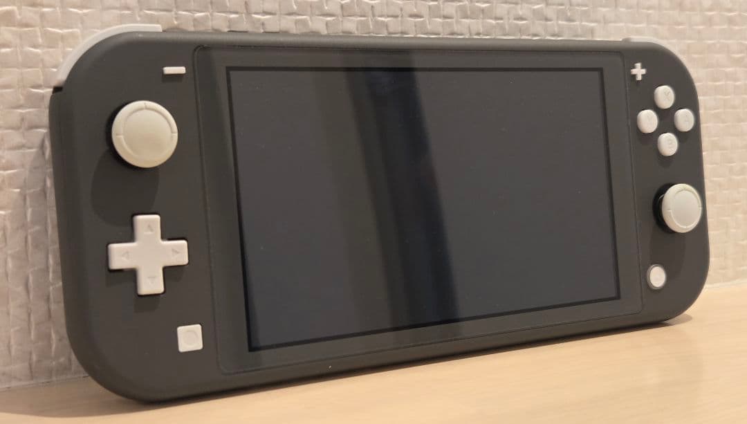 Nintendo Switch Lite グレー 本体 カバー付