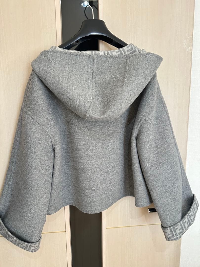 週末値下げ　フェンディ リバーシブル ジャケット グレー