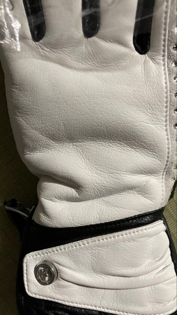 本革 ロイシュ　女性用グローブ スワロフスキー　Mサイズ