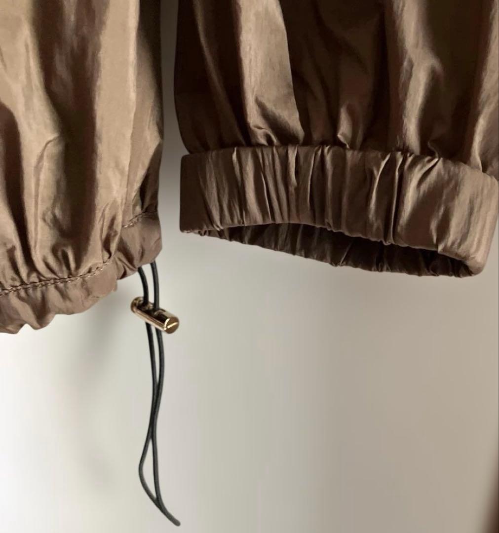 OUR アワーホーム　たっぷりギャザーの綺麗めブルゾン