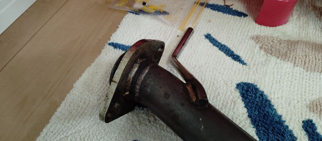 K（恐らく）スリーキャッツ製25、26セレナ用センターパイプ