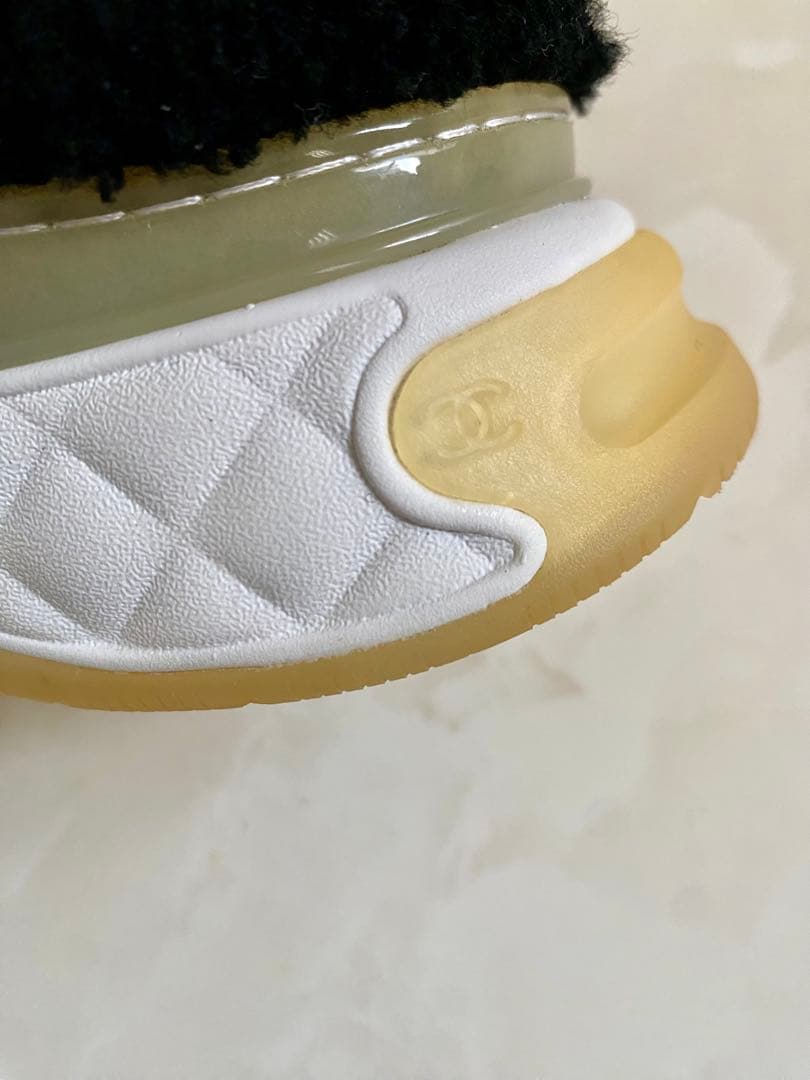 美品 シャネル ムートン ハイカット スニーカー 36 23cm CHANEL